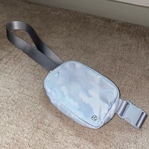 Lululemon camo belt bag